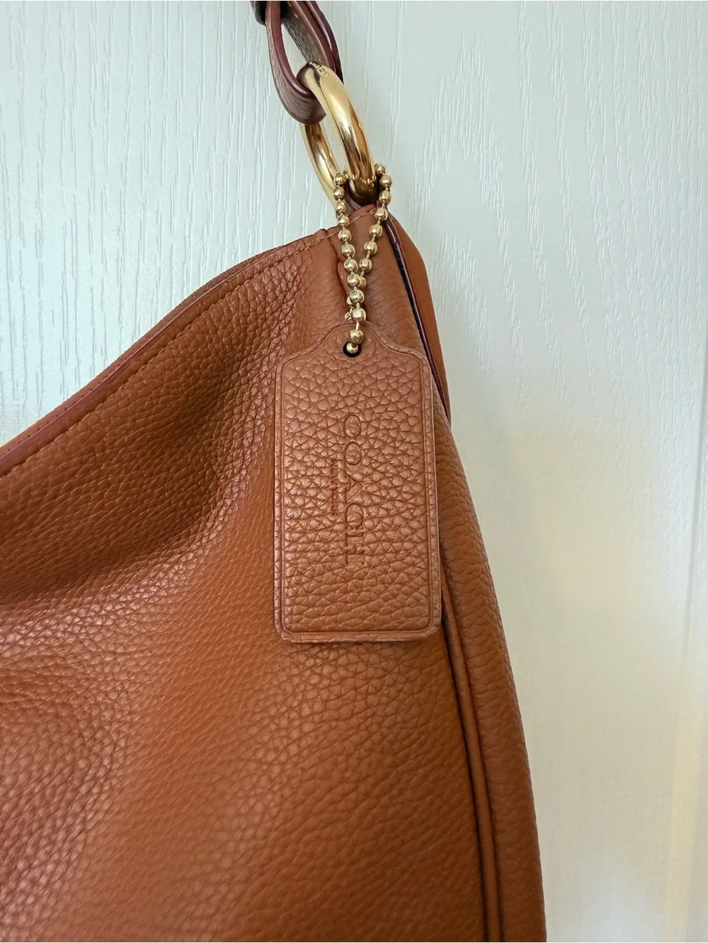 Coach classic sutton